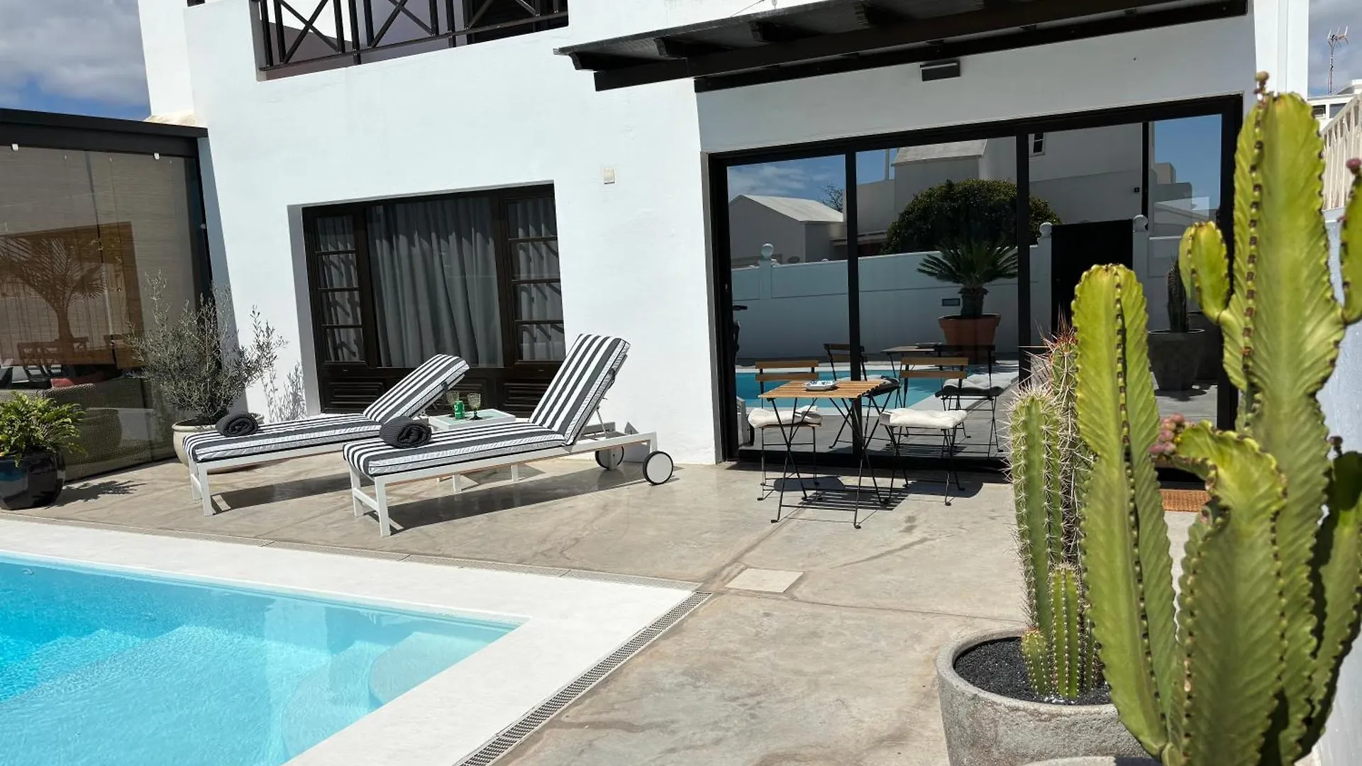 Casa Natalia Apartment Tias